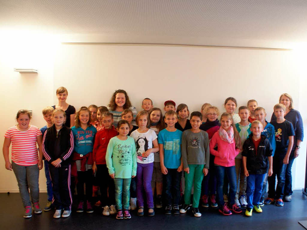 Die Klasse 4a der Grundschule Langenwinkel Kippenheimweiler mit ihrer Lehrerin Stephanie Zimmermann. Die Klasse 4a der Grundschule Langenwinkel Kippenheimweiler mit ihrer Lehrerin Stephanie Zimmermann.