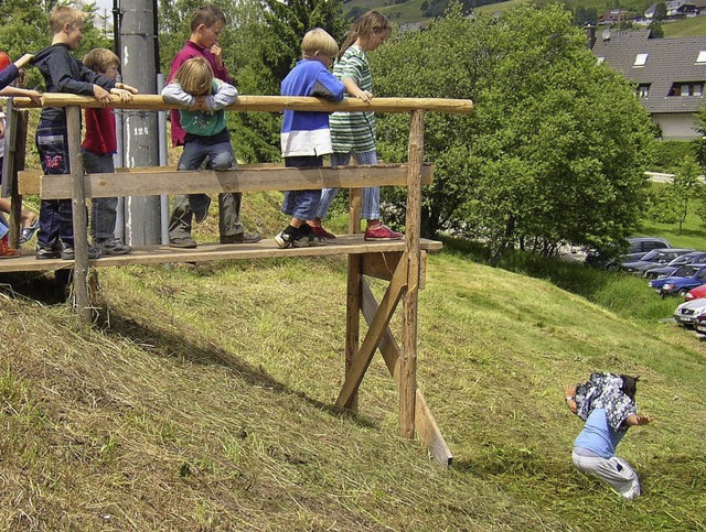 Ab ins Heu: Am Wochenende knnen klein...Bernau wieder von der Rampe springen.   | Foto: Ulrike Spiegelhalter