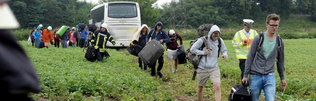 Die 29 Insassen blieben unverletzt.  | Foto: WOLFGANG KUENSTLE               