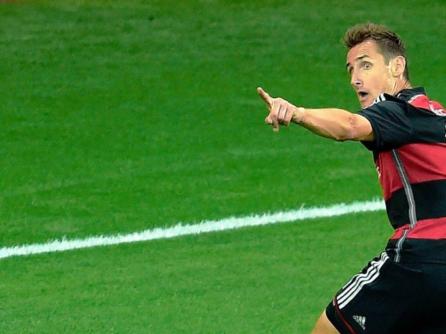 Befreiender Jubel: Miroslav Klose ist ...silien alleiniger WM-Rekordtorschtze.  | Foto: afp/dpa