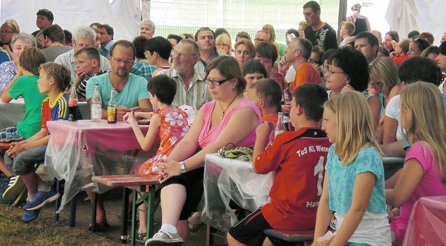 ber 200 Eltern und Kinder kamen zum TuS nach Tegernau.   | Foto: kiefer