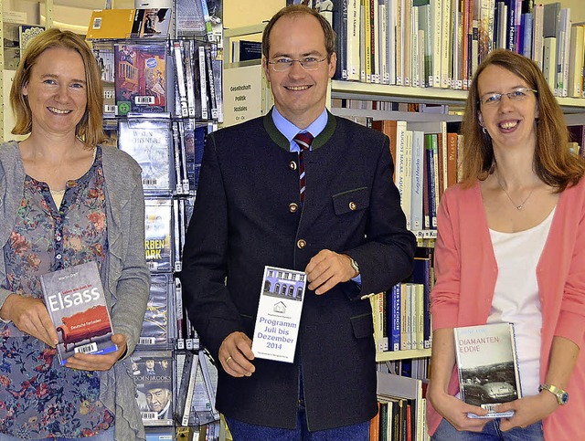 Freuen sich ber das Kulturprogramm de...arolyn Strunk (von links nach rechts).  | Foto: Markus Maier