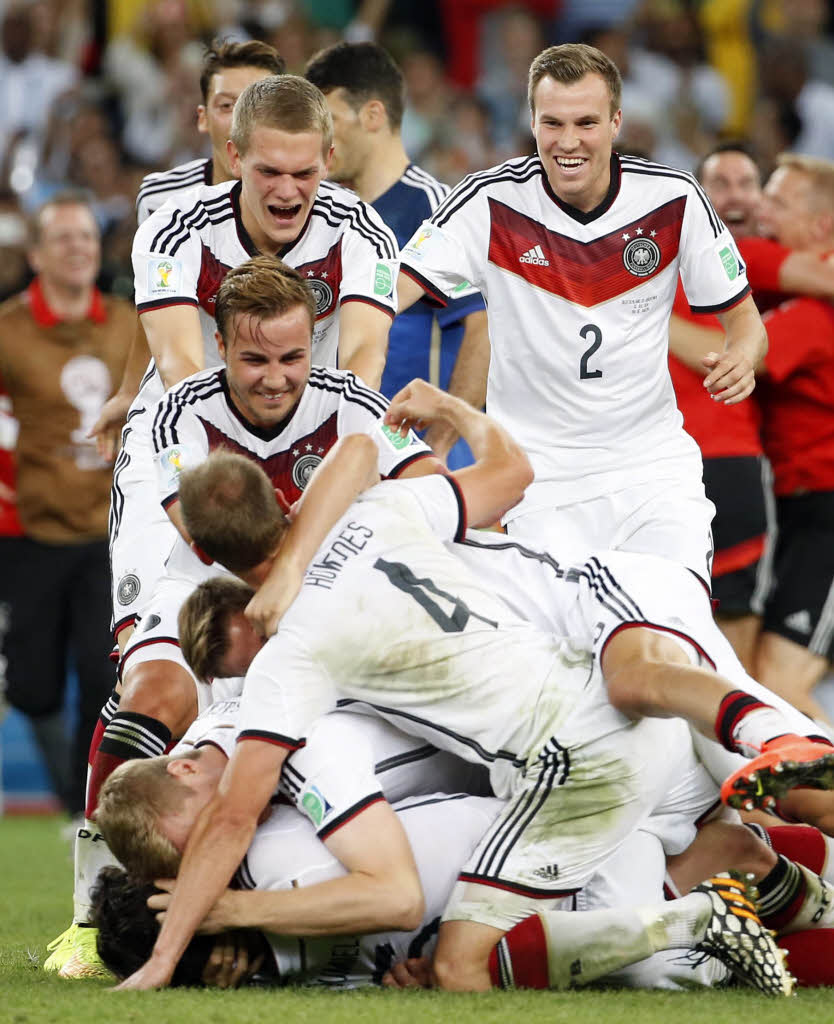 Deutsche Nationalmannschaft bejubelt den Titel