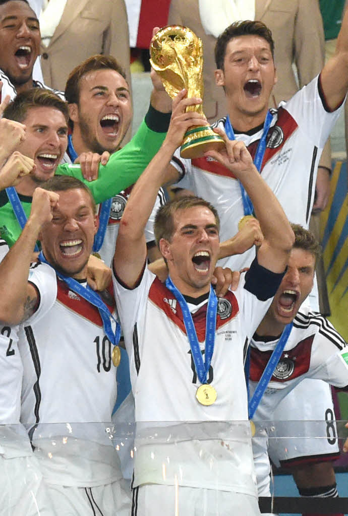 Deutsche Nationalmannschaft bejubelt den Titel