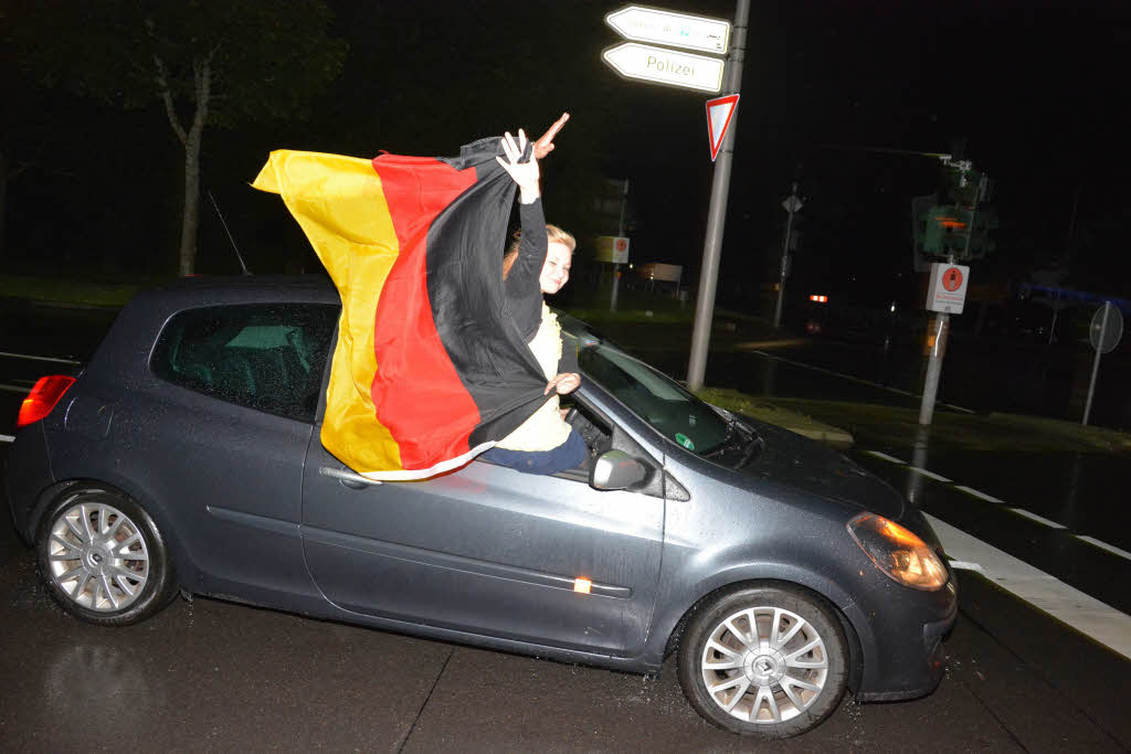 Riesiger Jubel herrschte auf den Straen in Neustadt, nachdem der WM-Titel feststand.