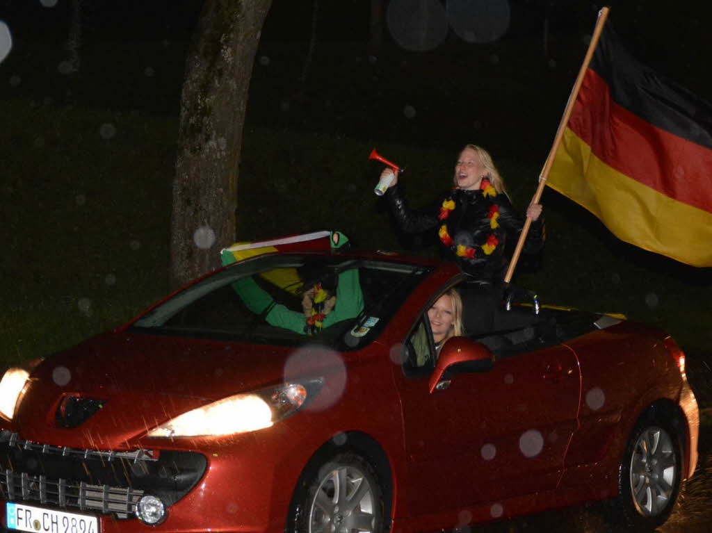 Riesiger Jubel herrschte auf den Straen in Neustadt, nachdem der WM-Titel feststand.