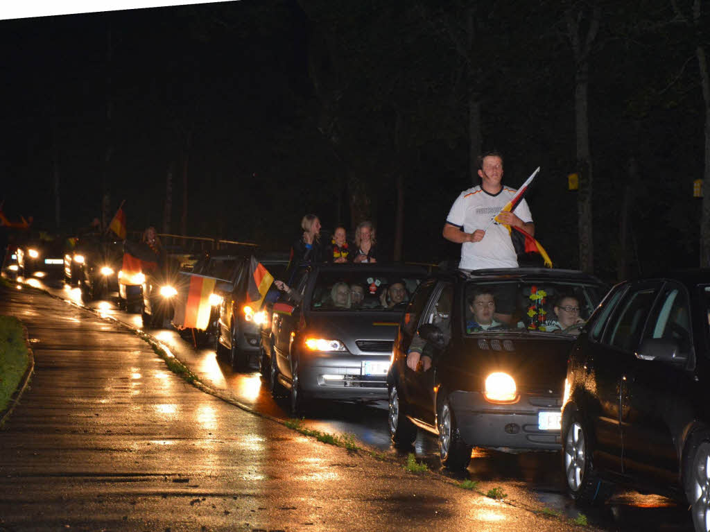 Riesiger Jubel herrschte auf den Straen in Neustadt, nachdem der WM-Titel feststand.