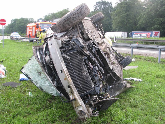 Bei einem Unfall wurden drei Menschen verletzt.  | Foto: BZ