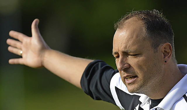 Drinbleiben in der Kreisliga A drfen ... Ott und seine Eisenbacher Fuballer.   | Foto: seeger