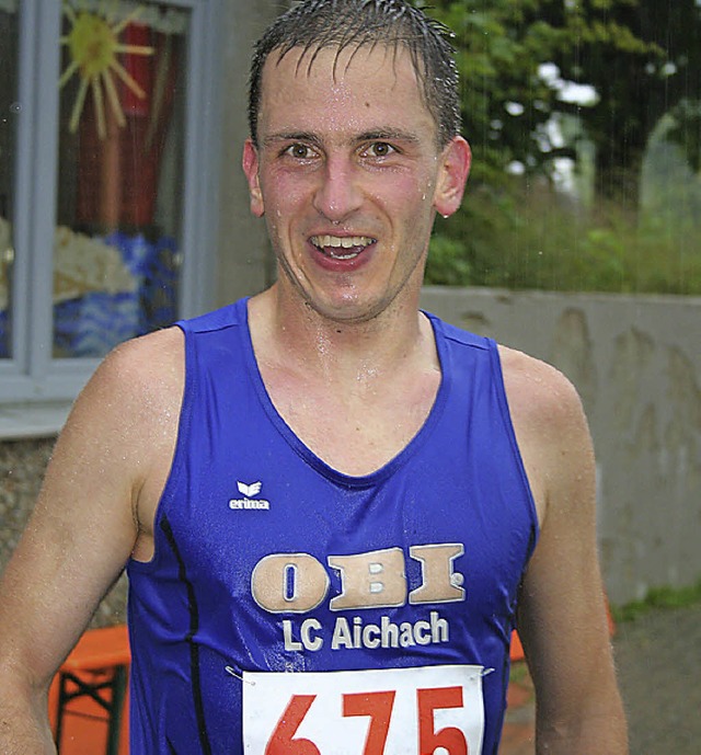 Gewann den  Halbmarathon: Bruno Schumi.  | Foto: Gerd Sutter