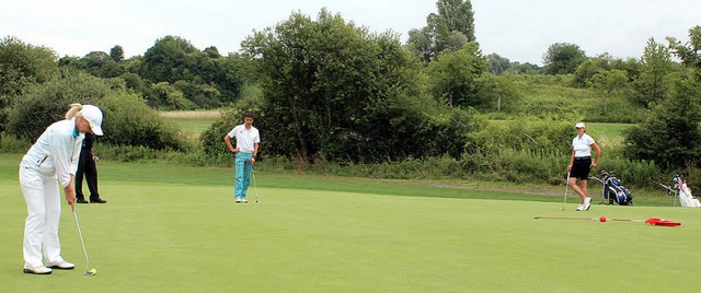 Natur pur: Golfen in Tutschfelden mit dem Kiwanis-Club.  | Foto: Privat