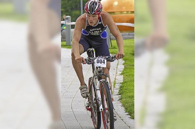 Triathlon-Radler kamen auch nach Rothaus