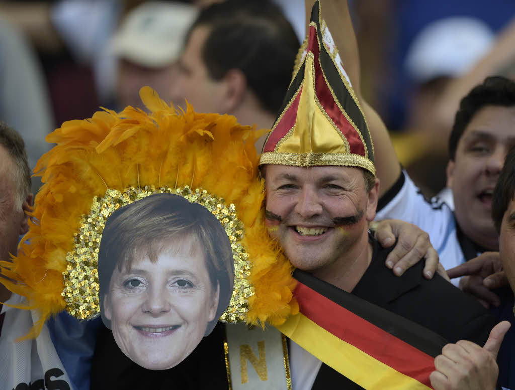 Beliebt wie nie: In der aktuellen Umfrage des Forsa-Instituts kommt Merkel bei der Kanzlerprferenz - wenn also der Regierungschef direkt gewhlt werden knnte - auf 59 Prozent, SPD-Vizekanzler Sigmar Gabriel erreichte nur 14 Prozent