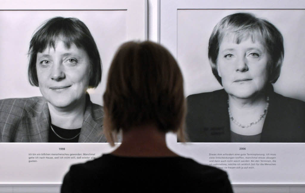 2009: Bei der Bundestagswahl im September reicht es fr ein schwarz- gelbes Bndnis. Im Oktober wird Merkel zum zweiten Mal zur Kanzlerin gewhlt.