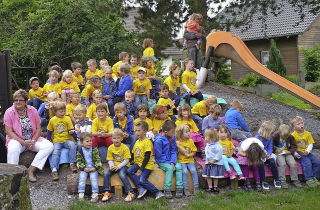 Sein 50-jhriges Bestehen feierte der ...en natrlich auch die Kinder gekommen.  | Foto: Marianne Rittner