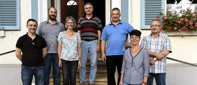 Der neue Ortschaftsrat in Hgelheim ha...ter Ortsvorsteher ist Martin Brgelin.  | Foto: Volker Mnch