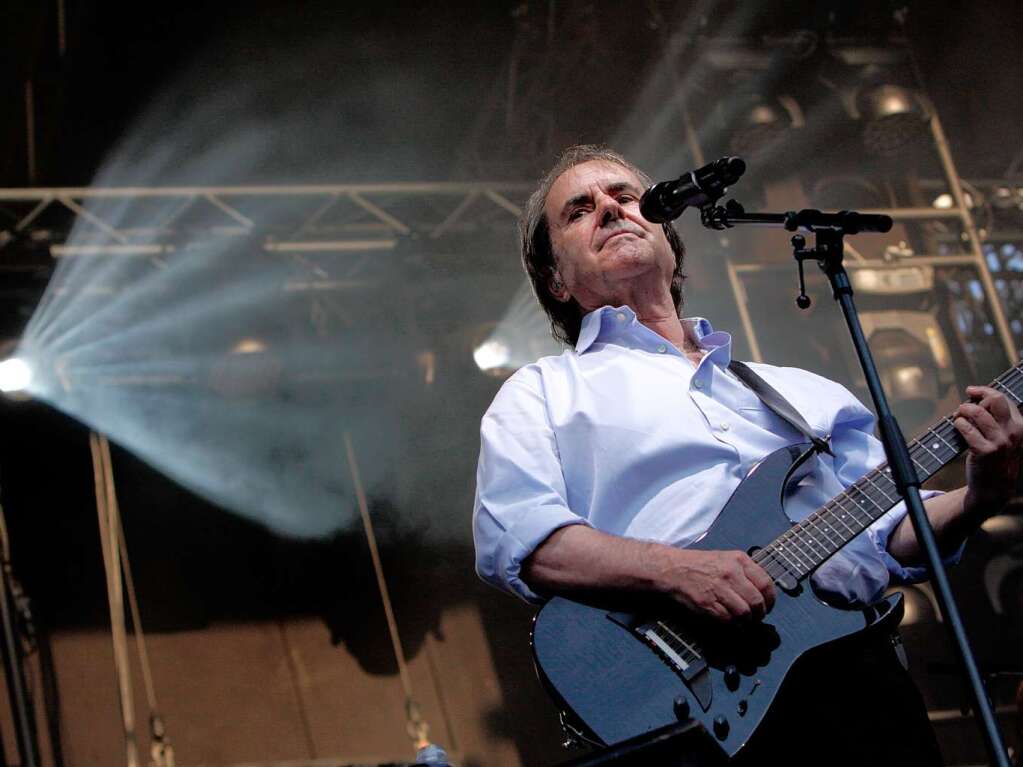 Zehn Jahre nach seinem ersten Auftritt in der Stadt kam Chris de Burgh nach Emmendingen zurck. 