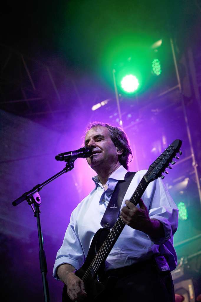 Zehn Jahre nach seinem ersten Auftritt in der Stadt kam Chris de Burgh nach Emmendingen zurck. 