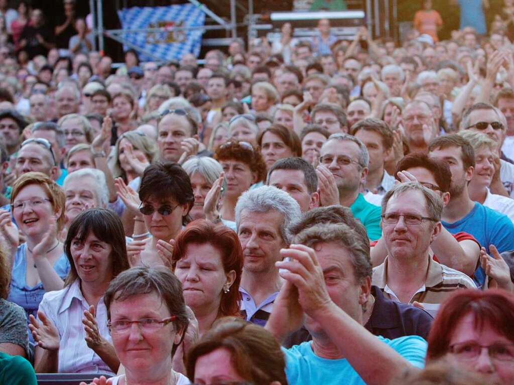 Zehn Jahre nach seinem ersten Auftritt in der Stadt kam Chris de Burgh nach Emmendingen zurck. 