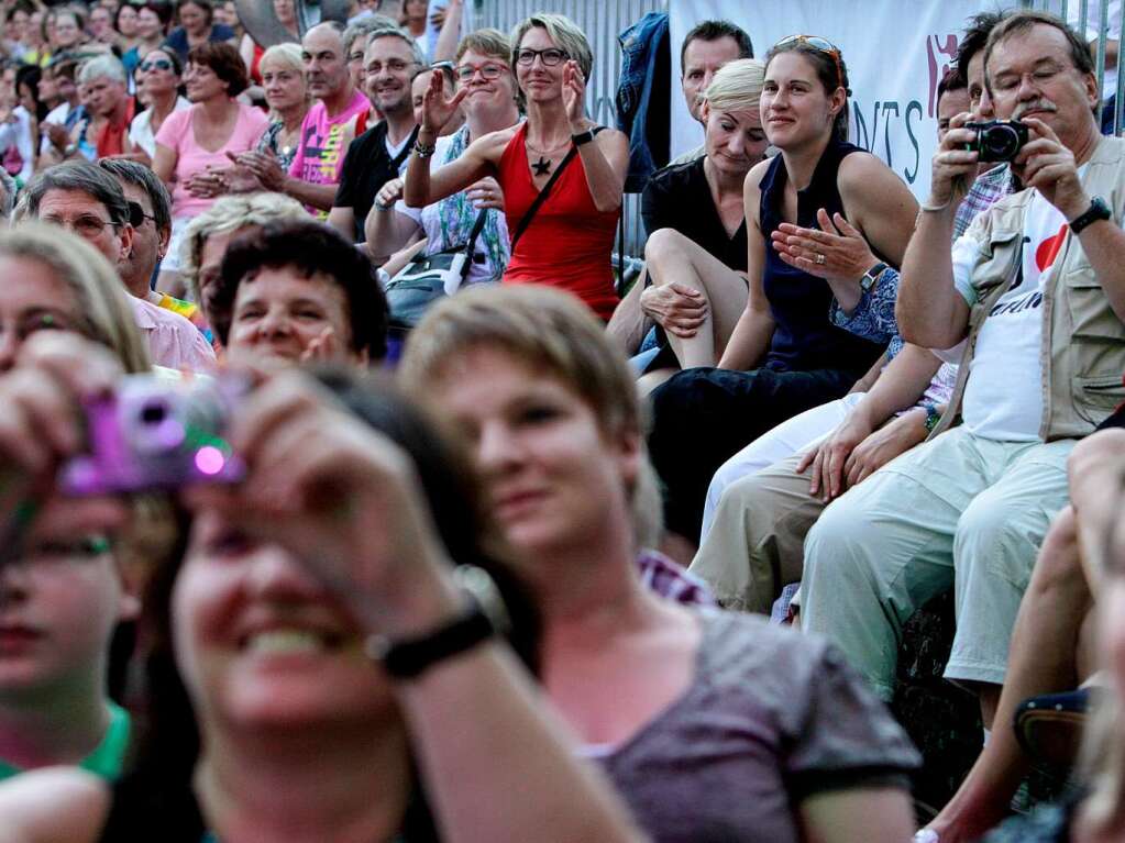 Zehn Jahre nach seinem ersten Auftritt in der Stadt kam Chris de Burgh nach Emmendingen zurck. 