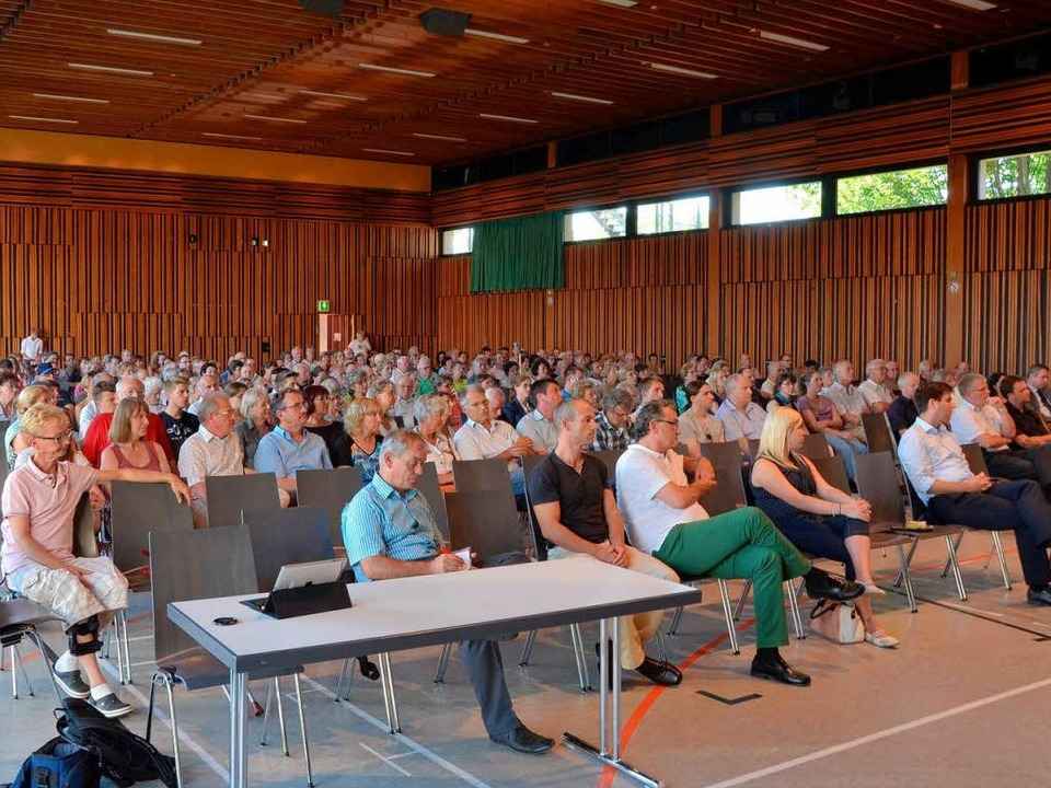 Bef�rworter und Gegner einer geplanten...ermeister hatte bereits entschieden.    | Foto: Max Schuler