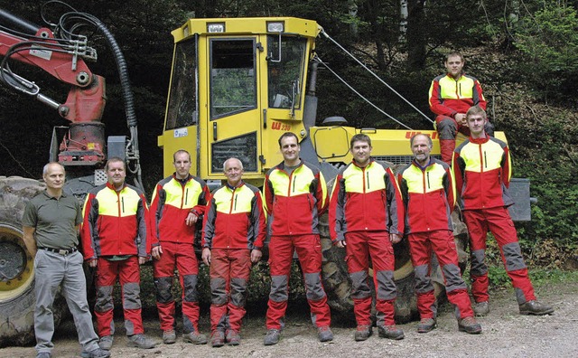 Seit kurzem arbeiten das Team der acht...gleich einheitlichen Berufskleidung.    | Foto: Stadt Waldkirch