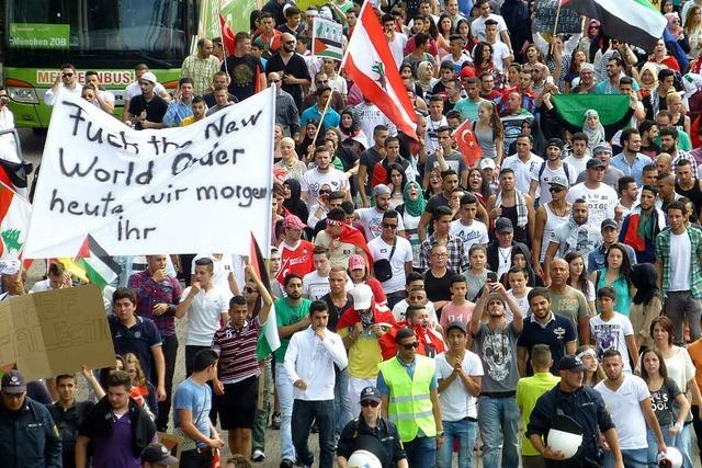 Demo gegen Israels Politik in der Freiburger Innenstadt