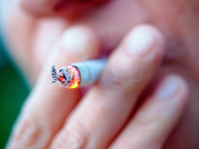 Rauchen kann Lungenkrebs verursachen &#8211; das ist lngst kein Geheimnis mehr.  | Foto: dpa