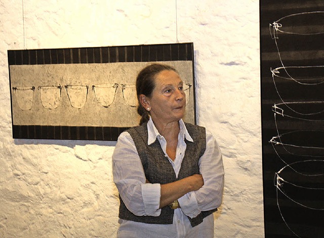 Marie Dra bei der Vernissage im Alten Spritzenhaus in Bahlingen.  | Foto: Christiane Franz