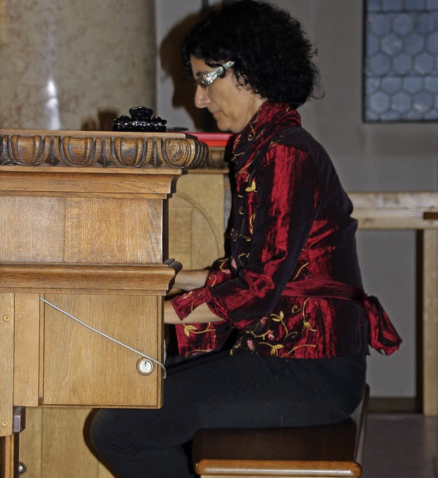 Elena Sartori aus Ravenna fhrte bei i...durch die Raumtiefe des  Instrumentes.  | Foto: Margrit Matyscak
