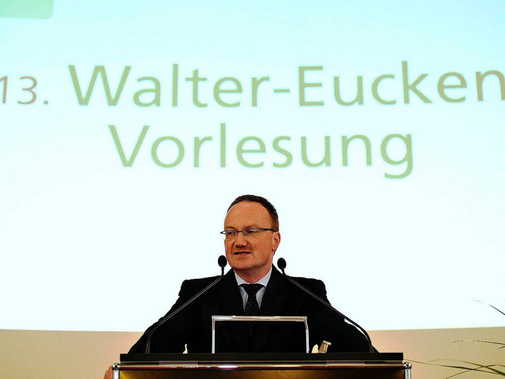 Der Chef des Walter-Eucken-Instituts Lars Feld 