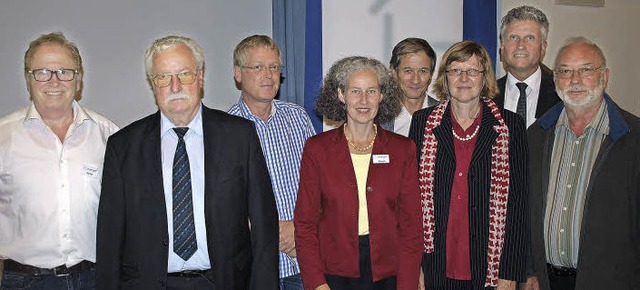 Der Vorstand von Haus und Grund (von l...enning, Rolf Schnbett und Helmut Mond  | Foto: Paul Schleer