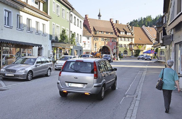Ein Verkehrskonzept soll helfen, viele...in der Lffinger Innenstadt zu lsen.   | Foto: Martin Wunderle