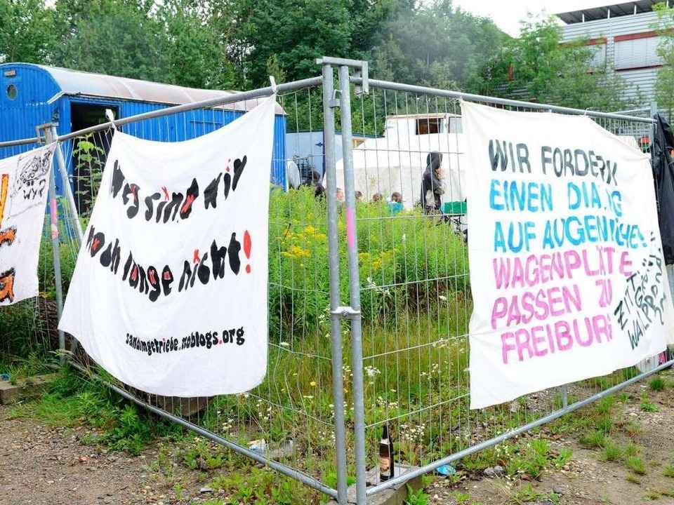 Wagenburgler besetzten ein Gel�nde in ...onstrieren f�r alternative Wohnformen.  | Foto: Rita Eggstein