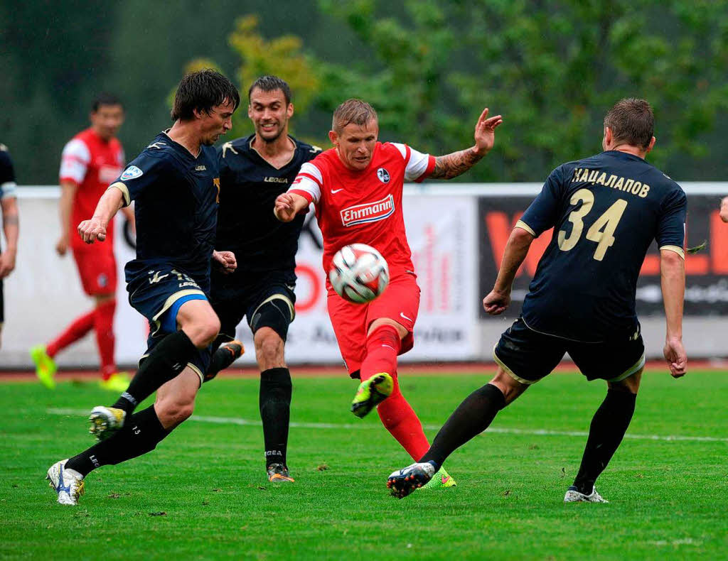 Der SC Freiburg unterliegt im Testspiel gegen Torpedo Moskau 0:2.