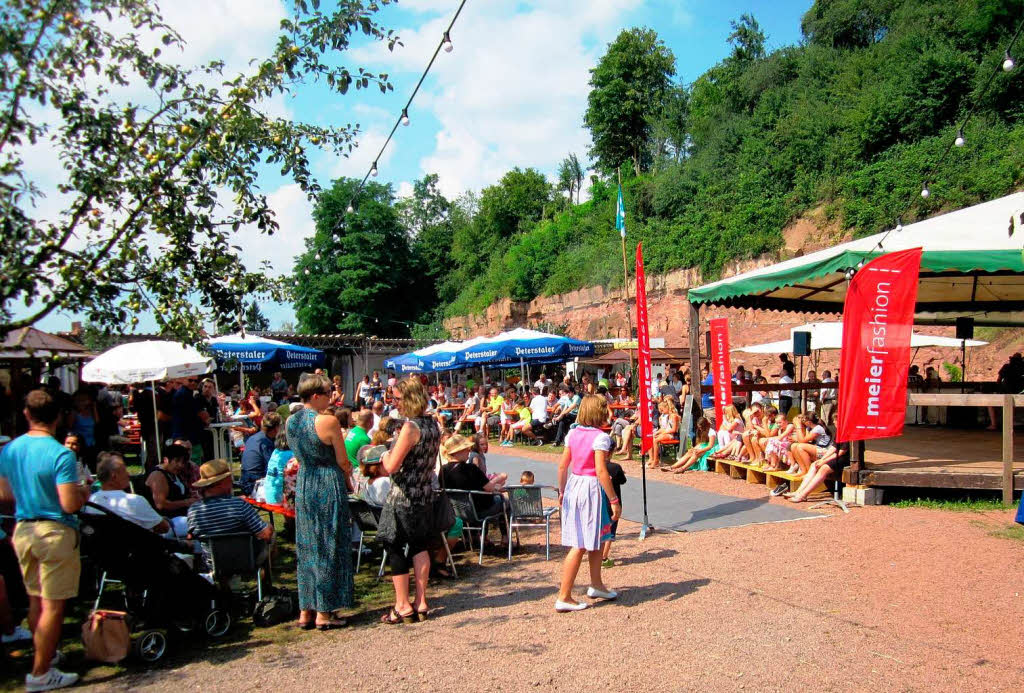 Viele Gsten erwiesen dem 20. Nordweiler Weinfest die Ehre.