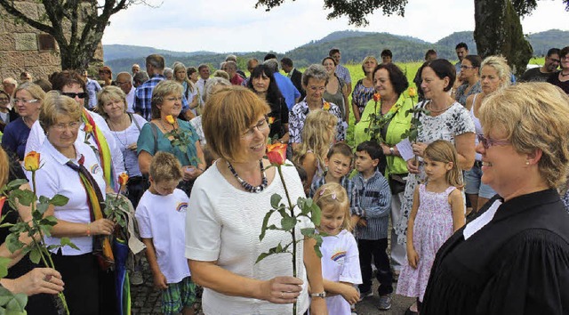 Sag es mit Blumen: Einen herzlichen Ro...dsgottesdienst in der Hofener Kirche.   | Foto: Anja Bertsch