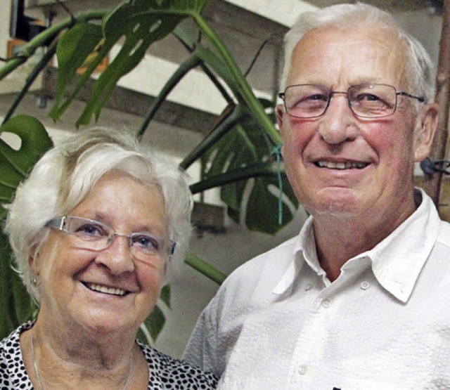 Feiern goldene Hochzeit: Rosemarie und Ewald Thoma.   | Foto: Trogus