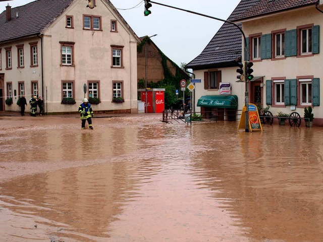 berflutungen in Hauingen  | Foto: Paul Schleer