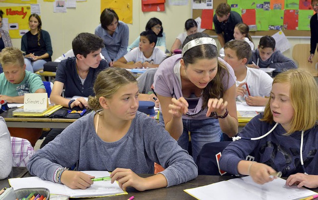 Bei Felizitas Auer (Mitte) wird Mathematik im Unterricht  verstndlich.   | Foto: Michael Bamberger