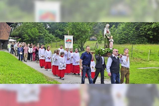 Mit Gottesdienst, Prozession und viel Musik