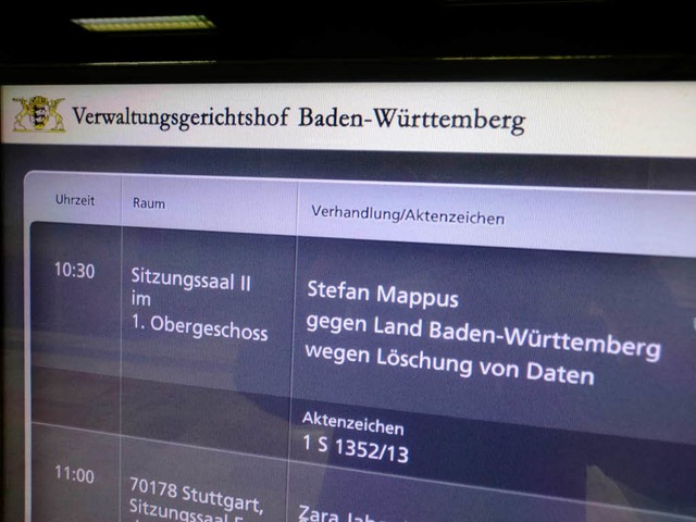 Seltener Gerichtsaushang: Ex-Landesvater verklagt das Land.  | Foto: hans georg frank