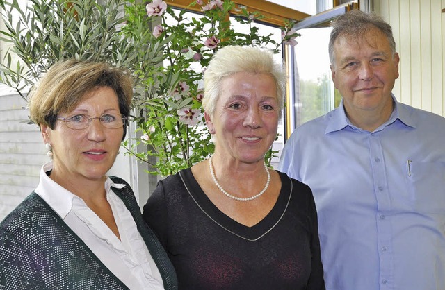 Elisabeth Gerspach, Rektorin der Grund...emann aus dem Schuldienst (von links).  | Foto: Kirsten Lux