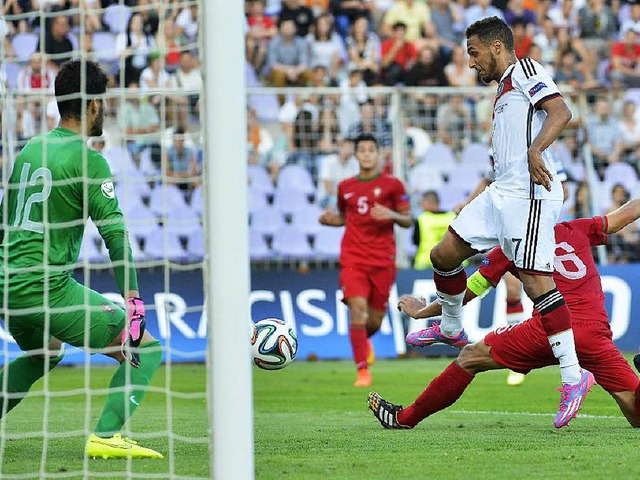Hany Mukhtar erzielt den entscheidenden  Treffer.  | Foto: dpa