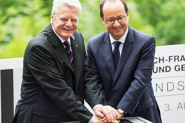 Gauck und Hollande legen Grundstein fr deutsch-franzsisches Museum