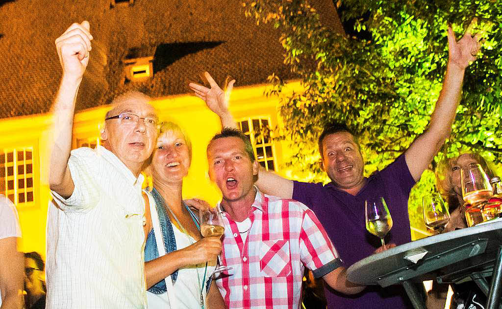 Partylaune bei der Weinparty im Rohanhof.<?ZP?>
