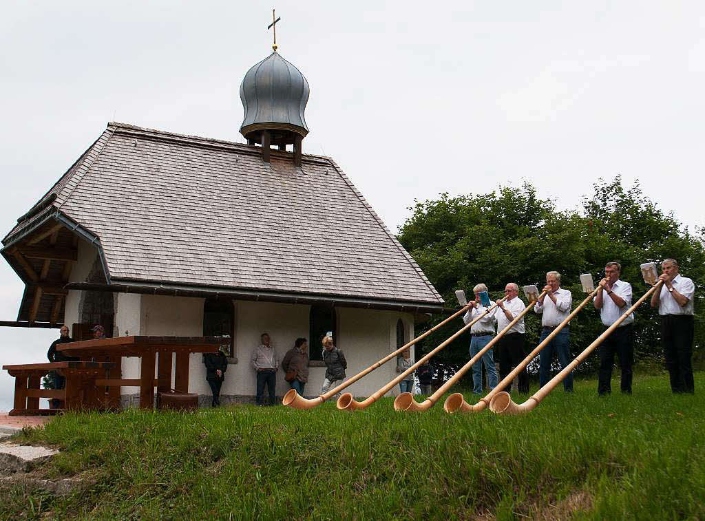 Montag, 28. Juli: Alphornklnge an der Wittlisberger Kapelle mit den Wutachtaler Alphornblsern.