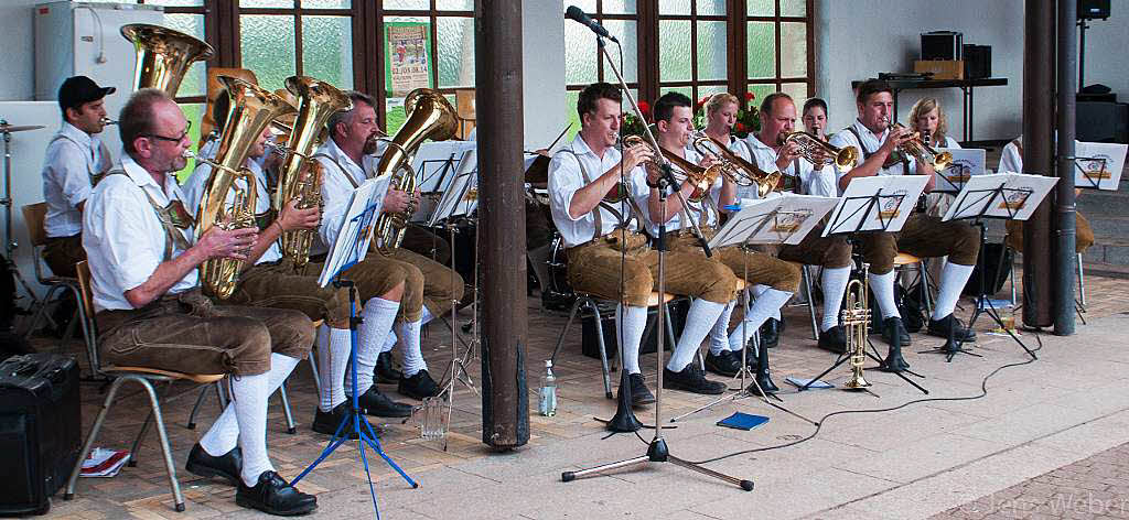 Samstag, 2. August: Kurparkfest. Musikverein Grnwald-Holzschlag.