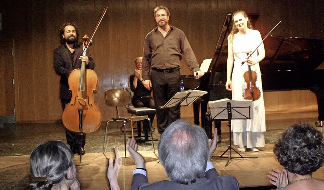 Das virtuose Atos-Trio sorgte in Staufen fr Furore.  | Foto: Bianca Flier