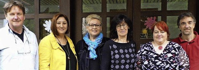 Manfred Grupp, Nilufar Hamidi, Monika ...tand des Stadtteilvereins Friedlingen.  | Foto: zVg